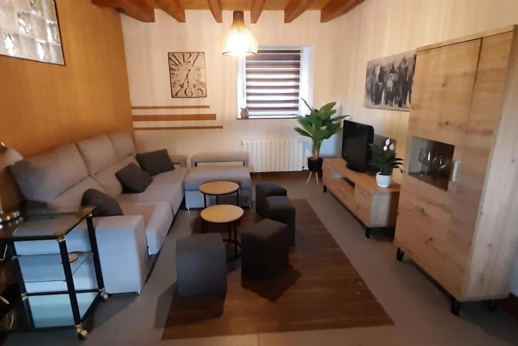 Entre Y Atapuerca Holiday home *